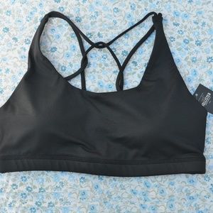 NWT Hollister Strappy Back Sports Bra Black Medium